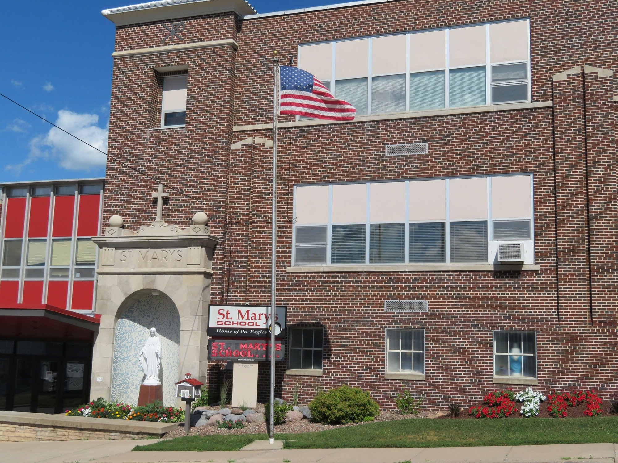 Supporting our School St. Mary's School Marathon, WI